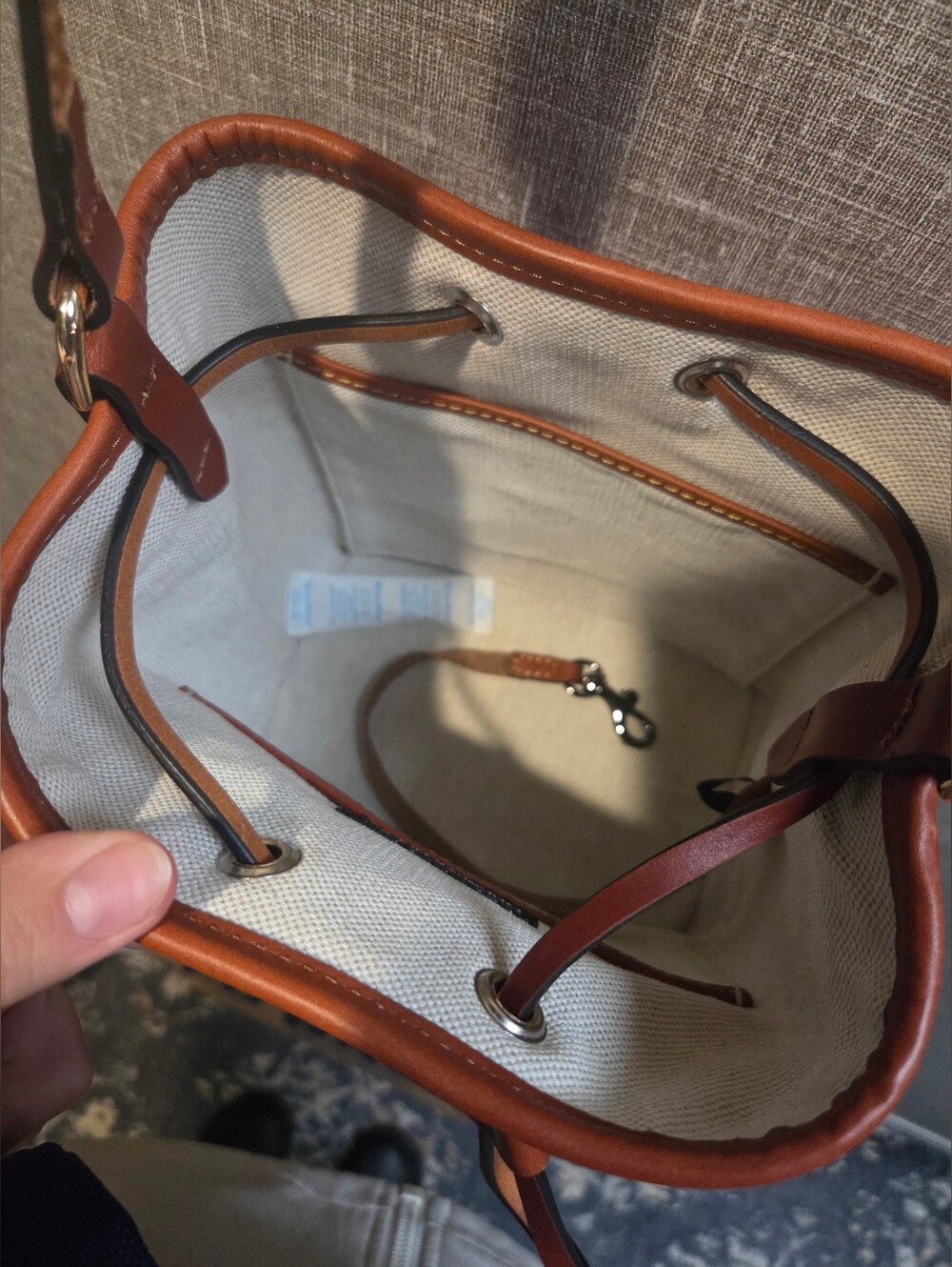 Dooney & Bourke Red Pebbled Leather Bucket Crossbody with Tan Trim - Picture 2 of 4